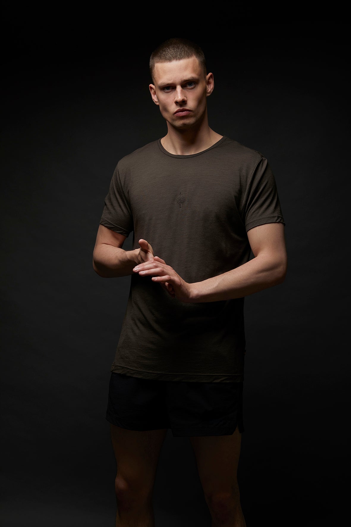 MERINO TEE - MUD