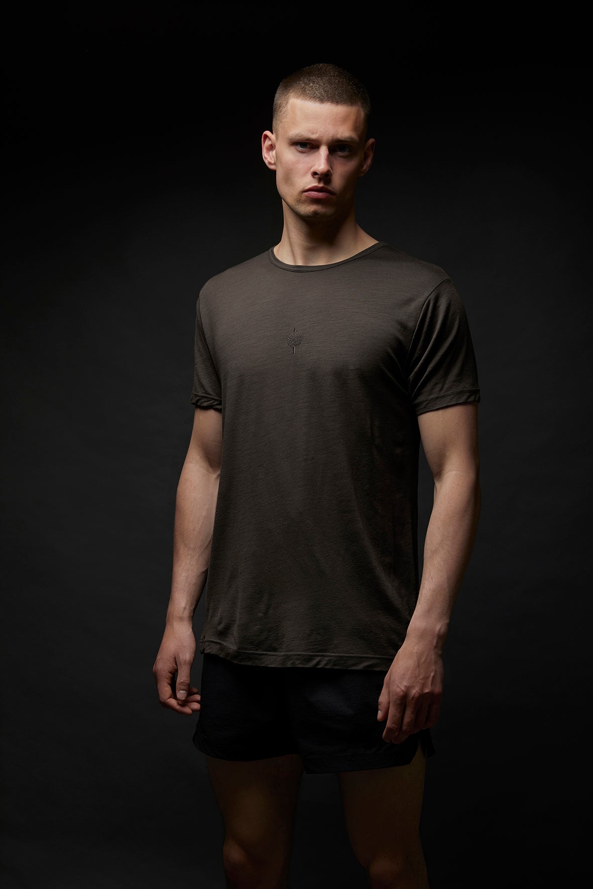 MERINO TEE - MUD