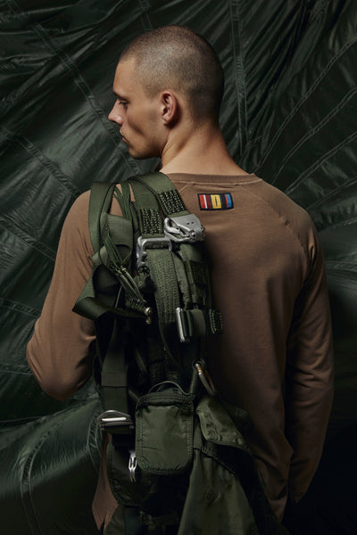 DIVEMASTER LS TEE DARK SAND