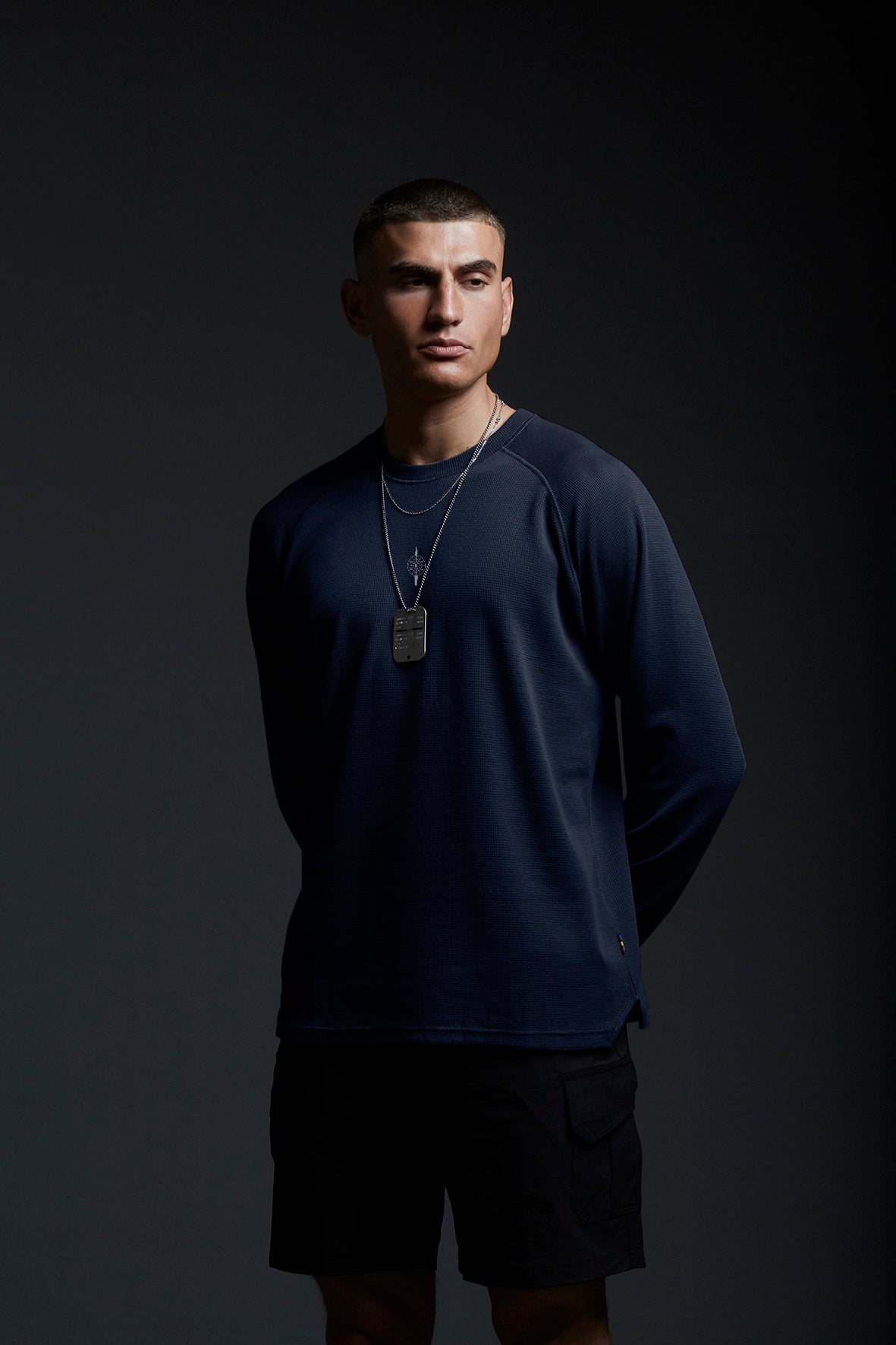 LANGÆRMET BATTLE TEE - NAVY