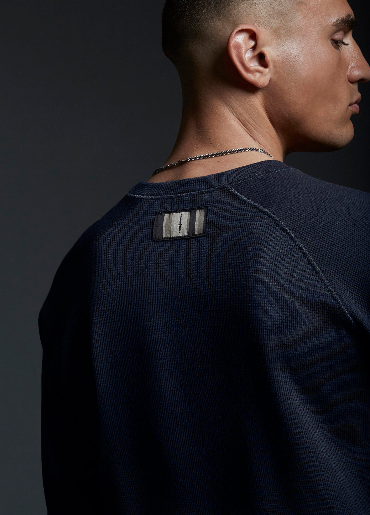 LANGÆRMET BATTLE TEE - NAVY