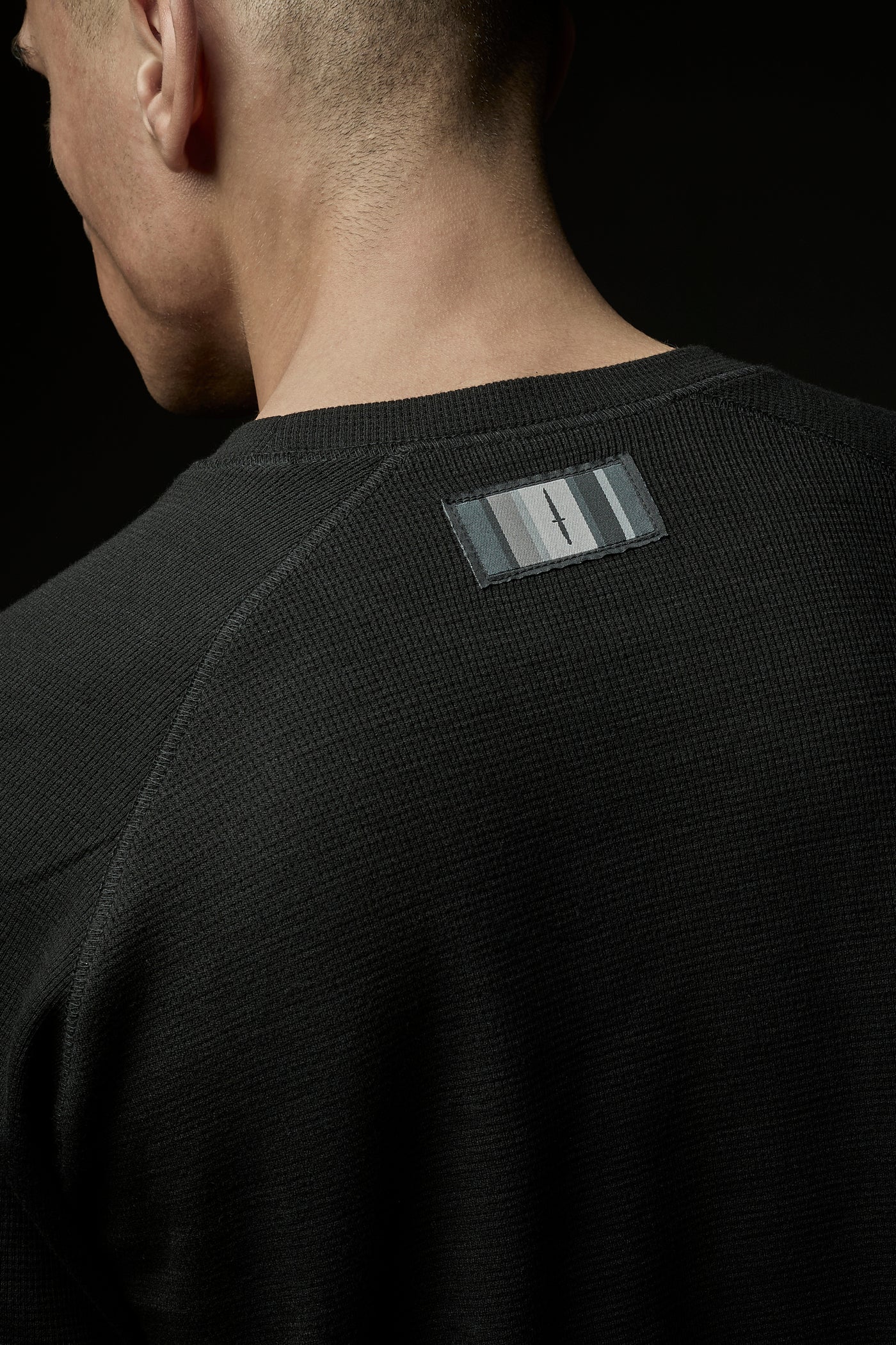 SHADOW battle langærmet tee