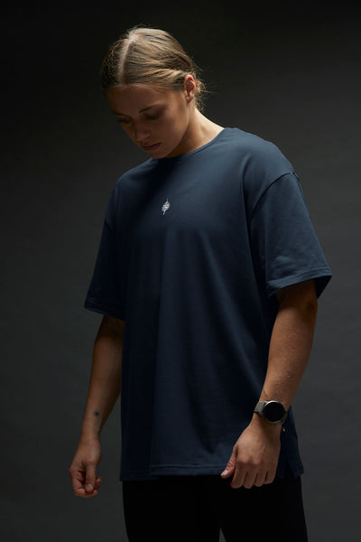 Big Bertha tee - NAVY.