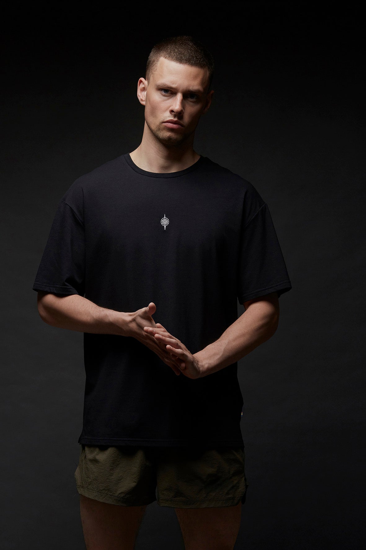 GIV ALDRIG OP. Big Bertha tee - Black