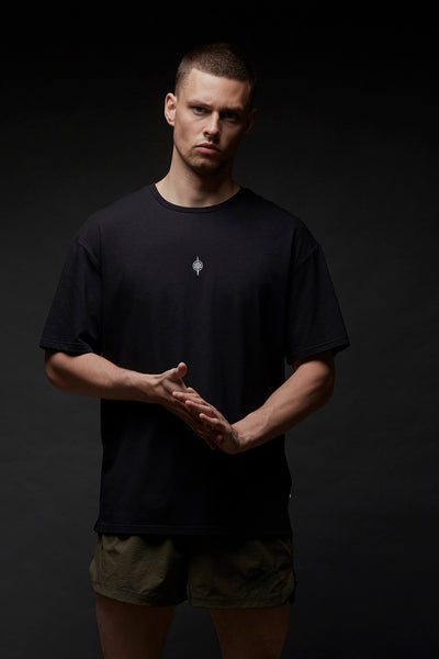 GIV ALDRIG OP. Big Bertha tee - Black