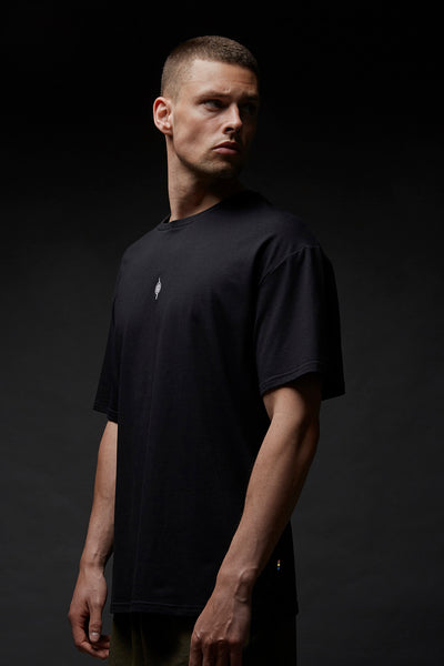 GIV ALDRIG OP. Big Bertha tee - Black