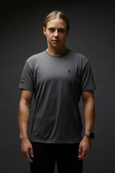 RUNWAY T-SHIRT WARSHIP GRAY.