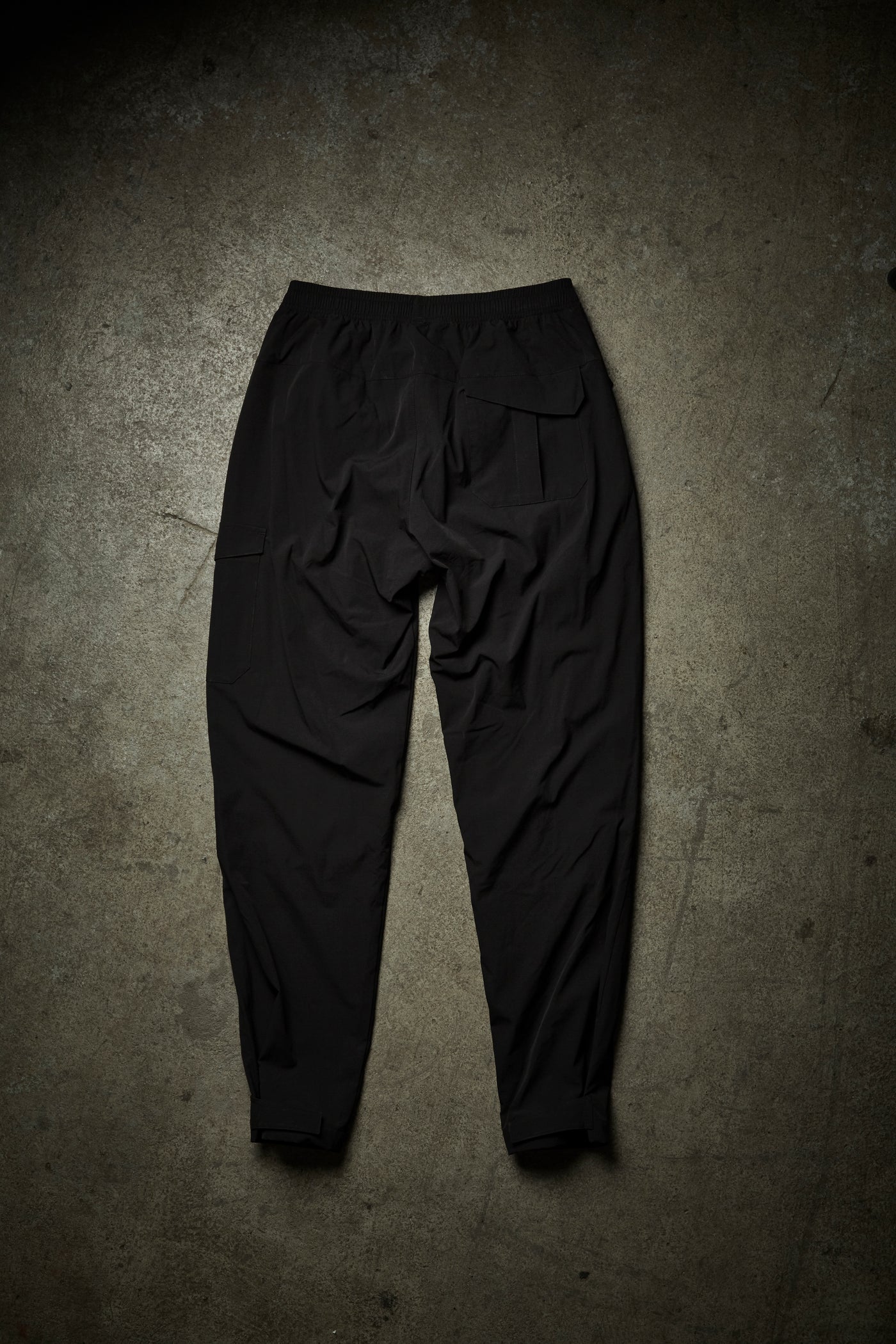 GO DARK - C-130 WARM CARGO PANTS - BLACK. 